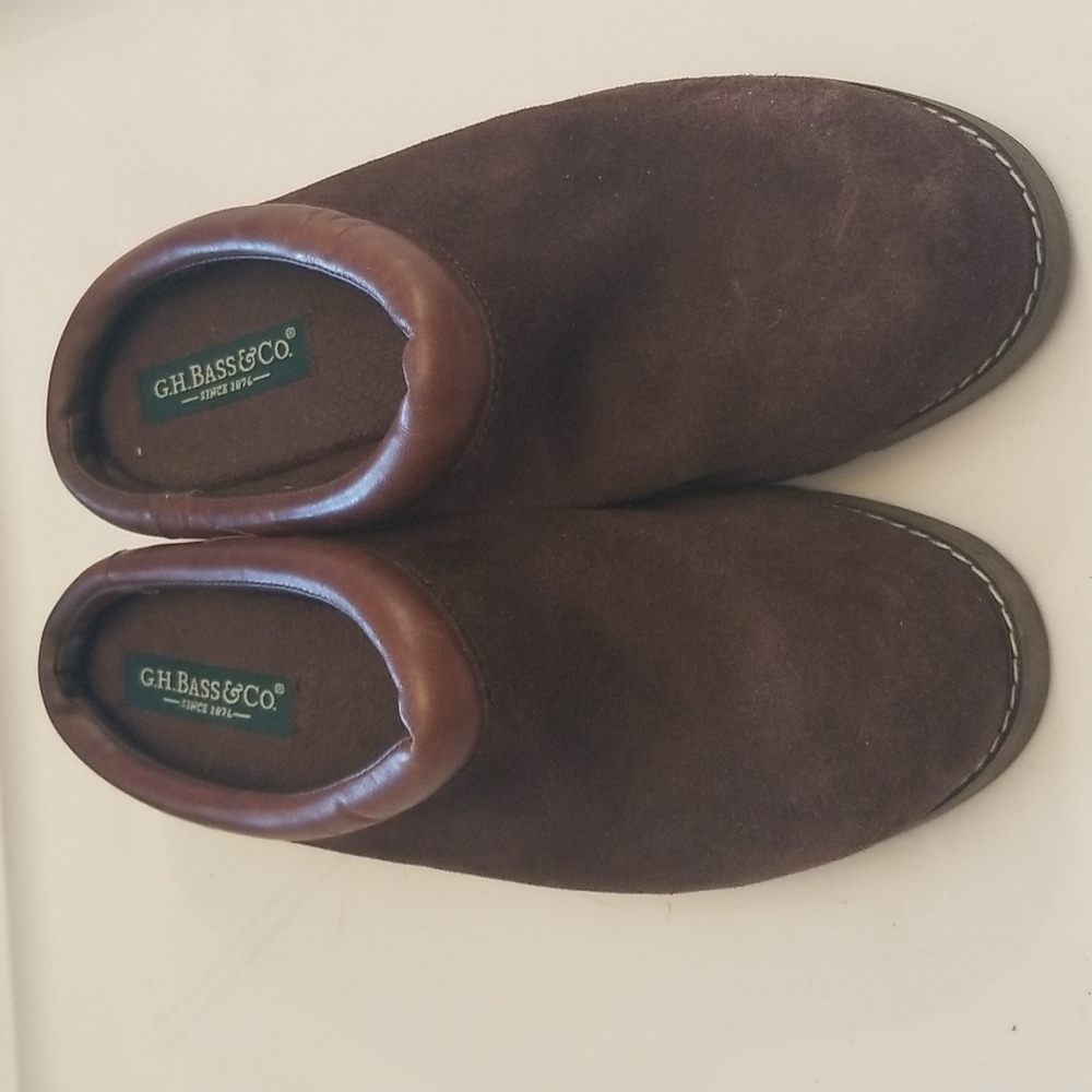 Shoes - Picture 3 of 4